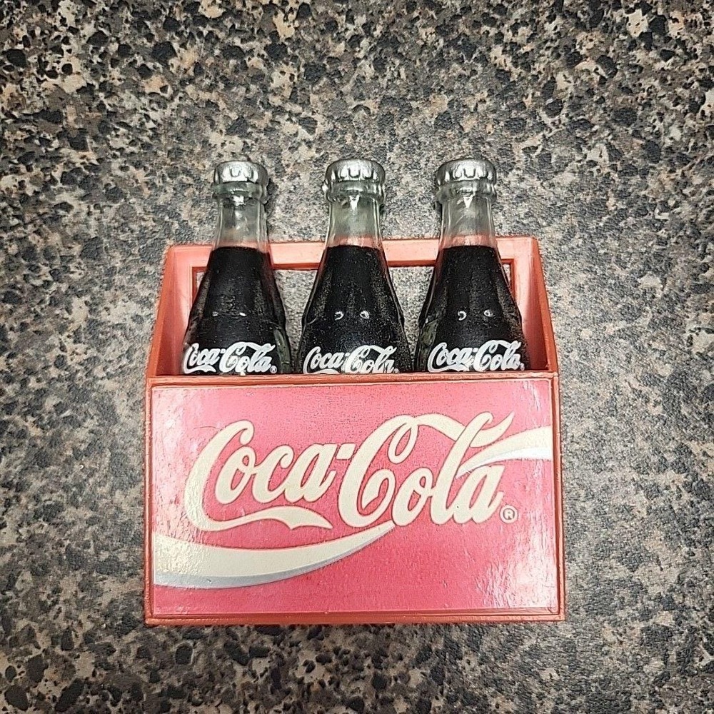 VINTAGE 1993 3 Coca Cola Classic Bottles Magnets with Magnet Coca Cola Case